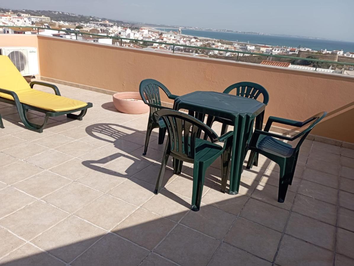 My Friendly House Villa Lagos Exterior photo